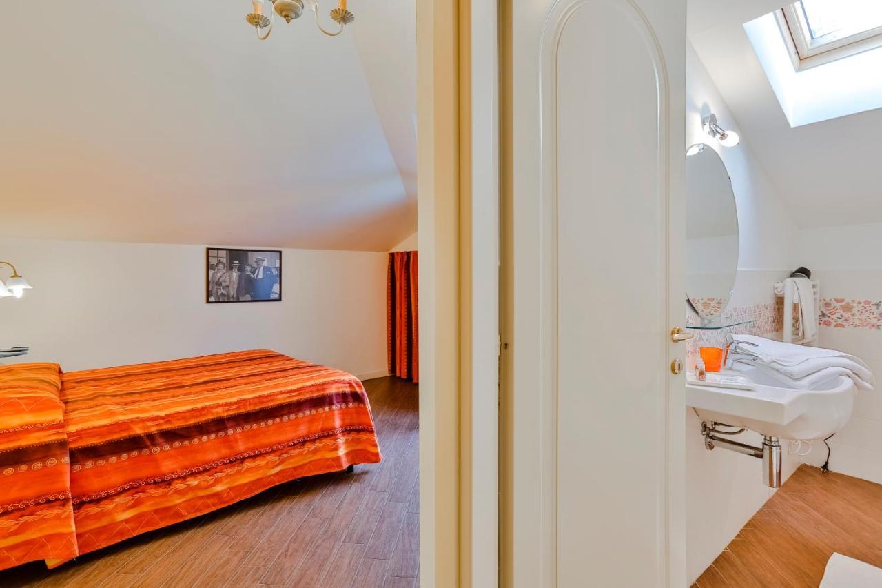 Casa Di Rossana Bed&Breakfast Санремо Экстерьер фото